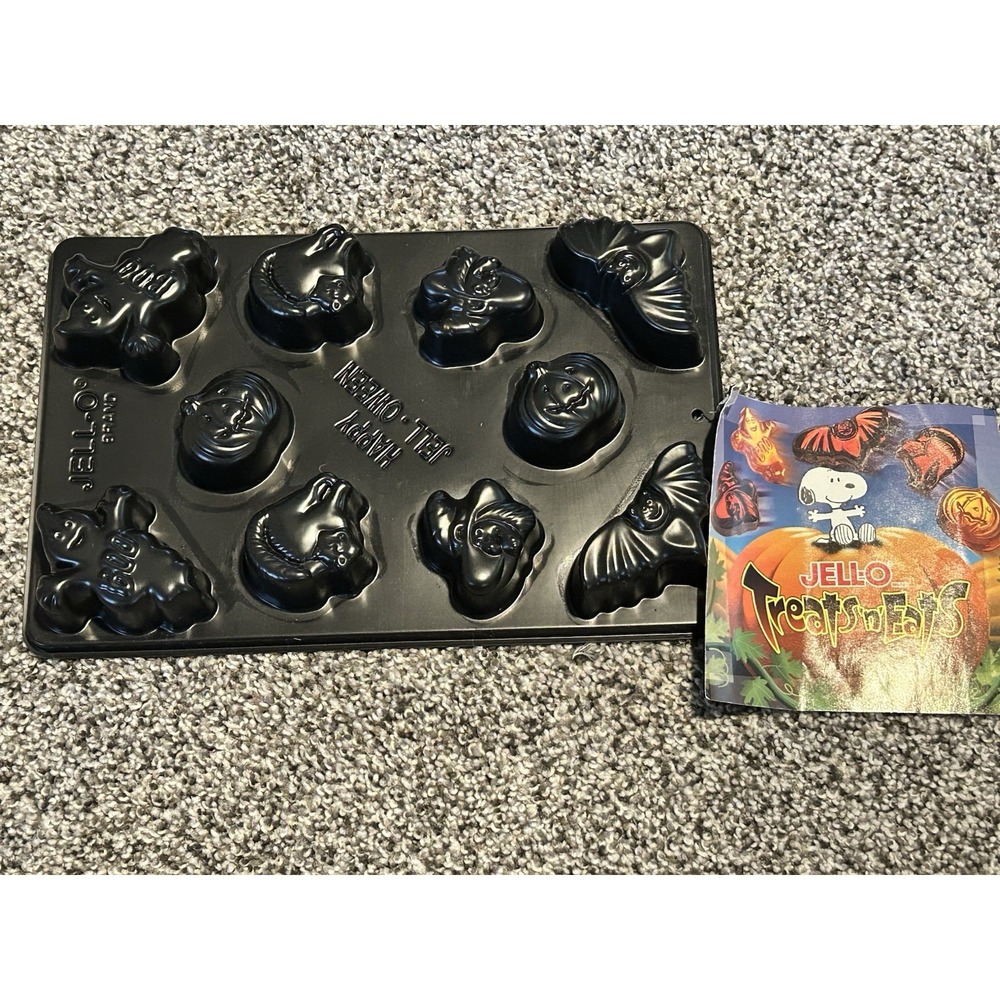 New Vintage Jell-O Jigglers Gelatin Molds Halloween Trick Or Treat Ghost Cat Boo